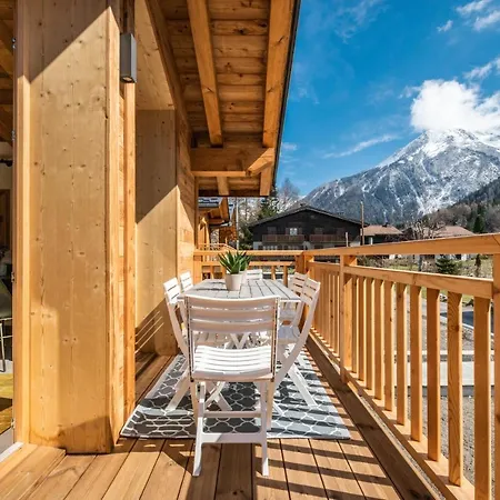 Sapelli Argentière - By Emerald * Chamonix